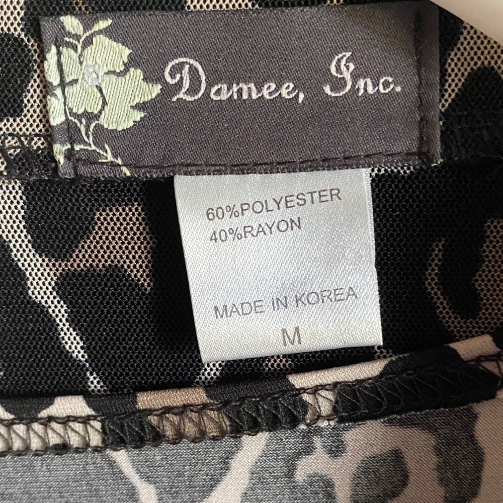 Damee, Inc. Black and White Women's Blouse